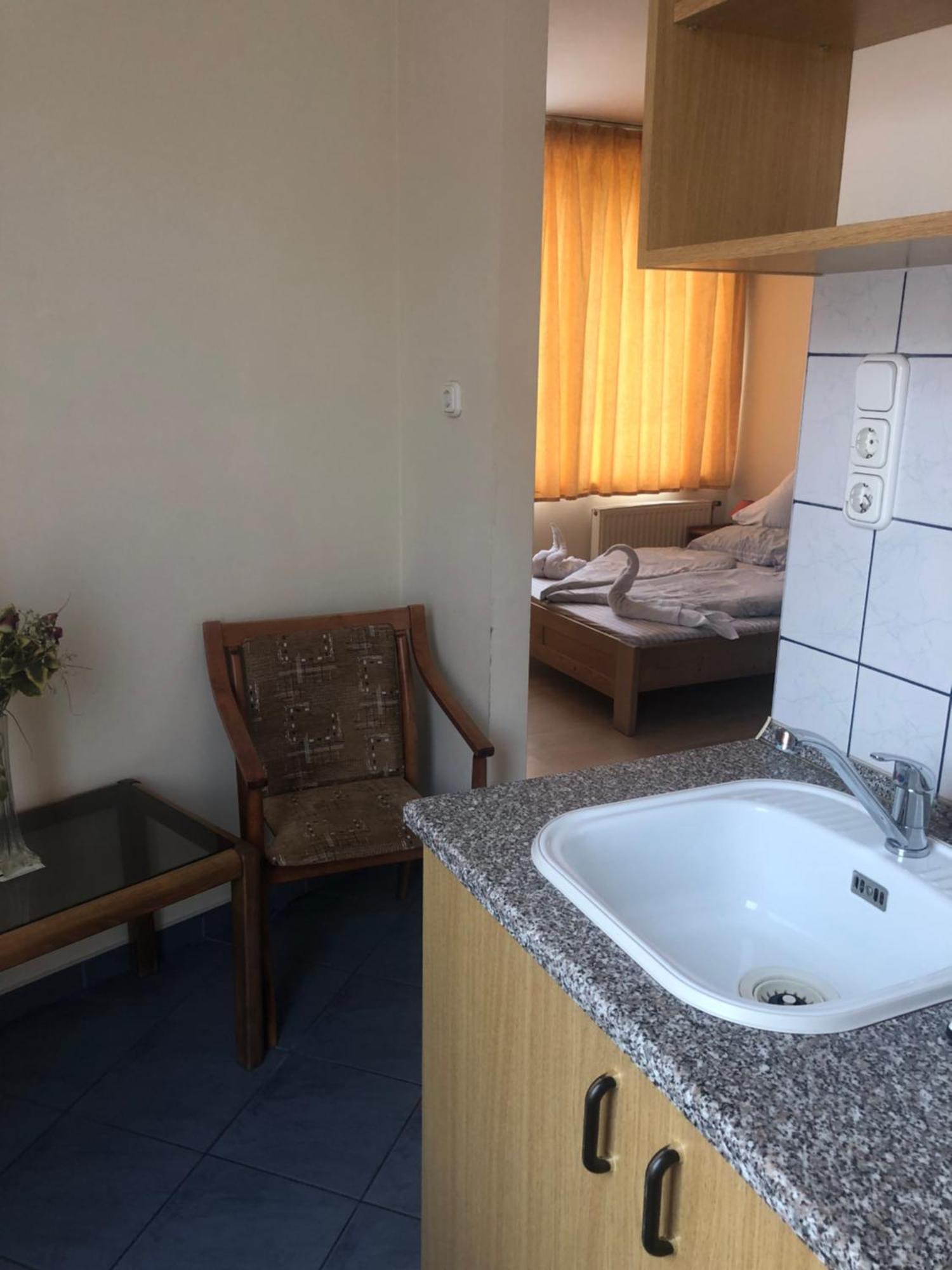 City Hotel Siófok Eksteriør billede