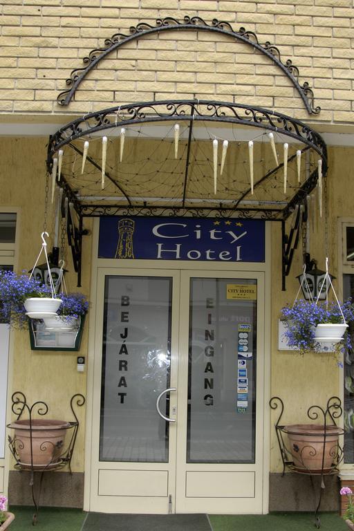City Hotel Siófok Eksteriør billede